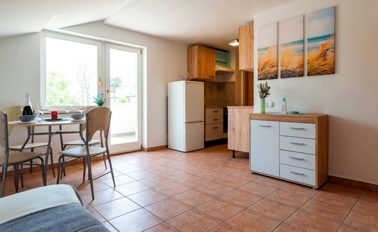 Lavanda Apartments&Studios Pinezići Exteriér fotografie